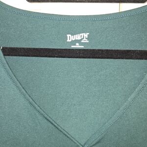 Duluth Green V-Neck Top